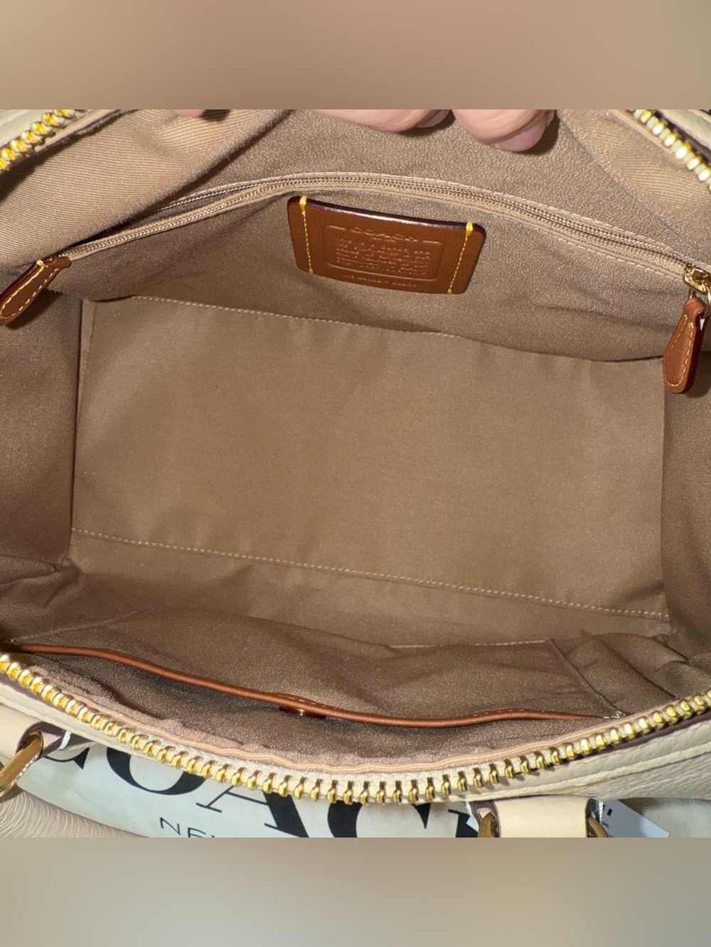 Coach Large Rowan Satchel Bag in Signature Leather - Picture 5 of 6